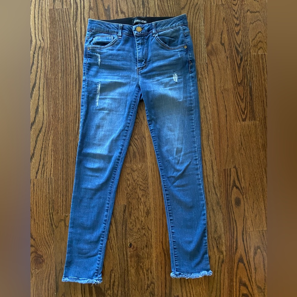 Mac and Me Fray Hem Distressed Mid-rise Skinny Jeans Size 2